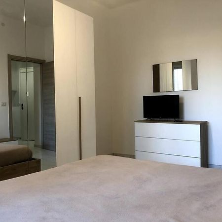 Casa Martina Pronta Per Te, Con Due Stanze Da Letto! Daire Torino Dış mekan fotoğraf