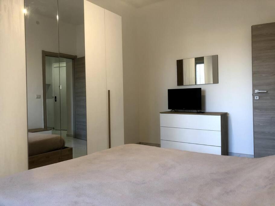 Casa Martina Pronta Per Te, Con Due Stanze Da Letto! Daire Torino Dış mekan fotoğraf
